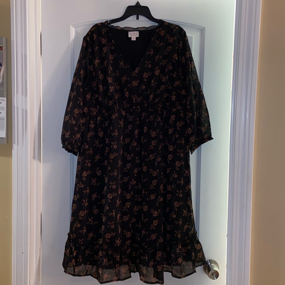 Beautiful maternity dress